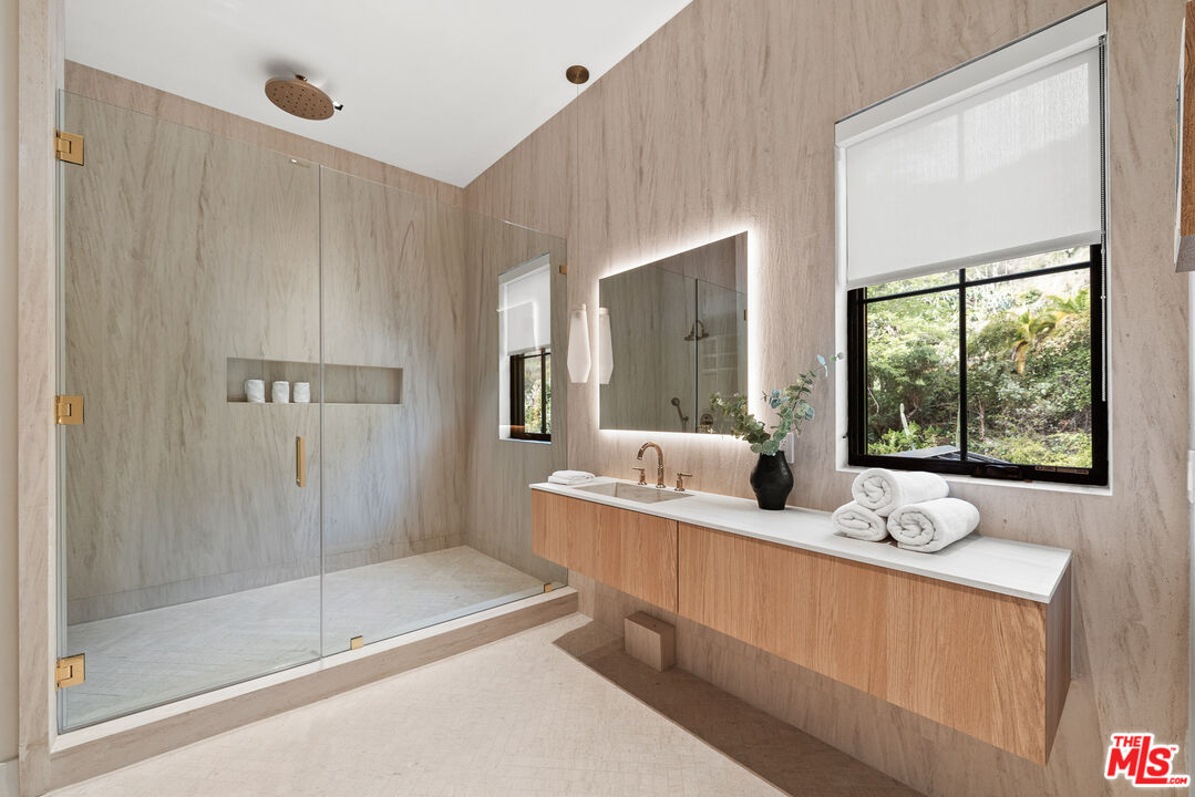 MLS #25548473 image #45