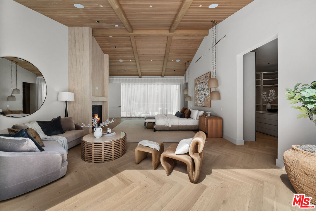 MLS #25548473 image #0