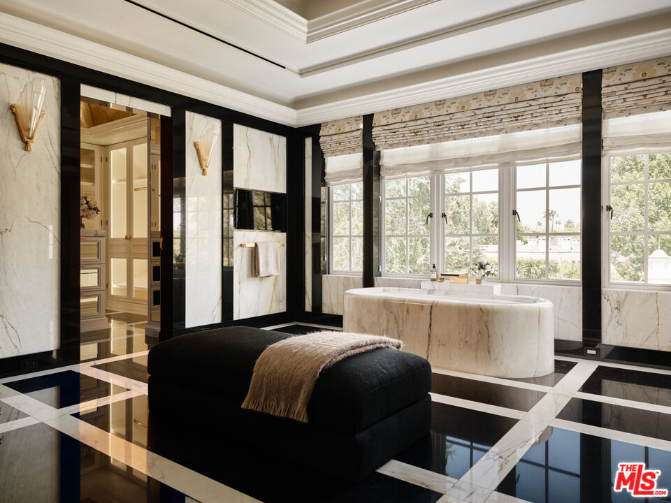 MLS #25548513 image #17