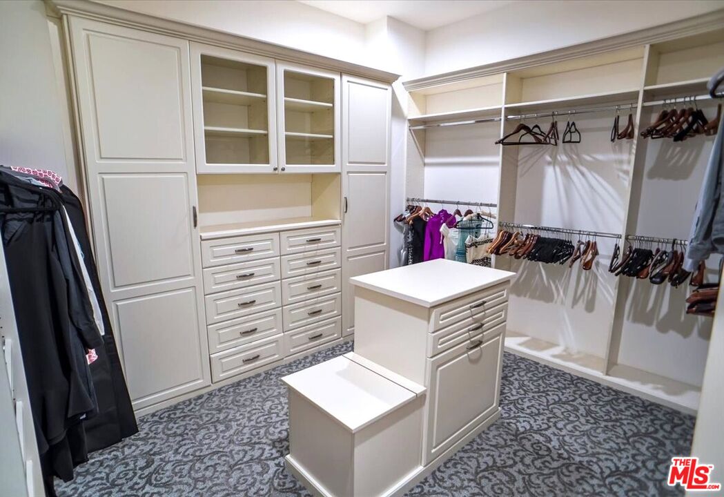 MLS #25548693 image #25