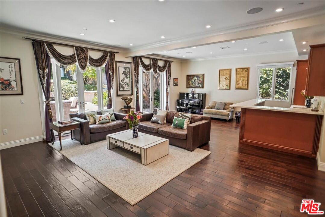 MLS #25548693 image #7