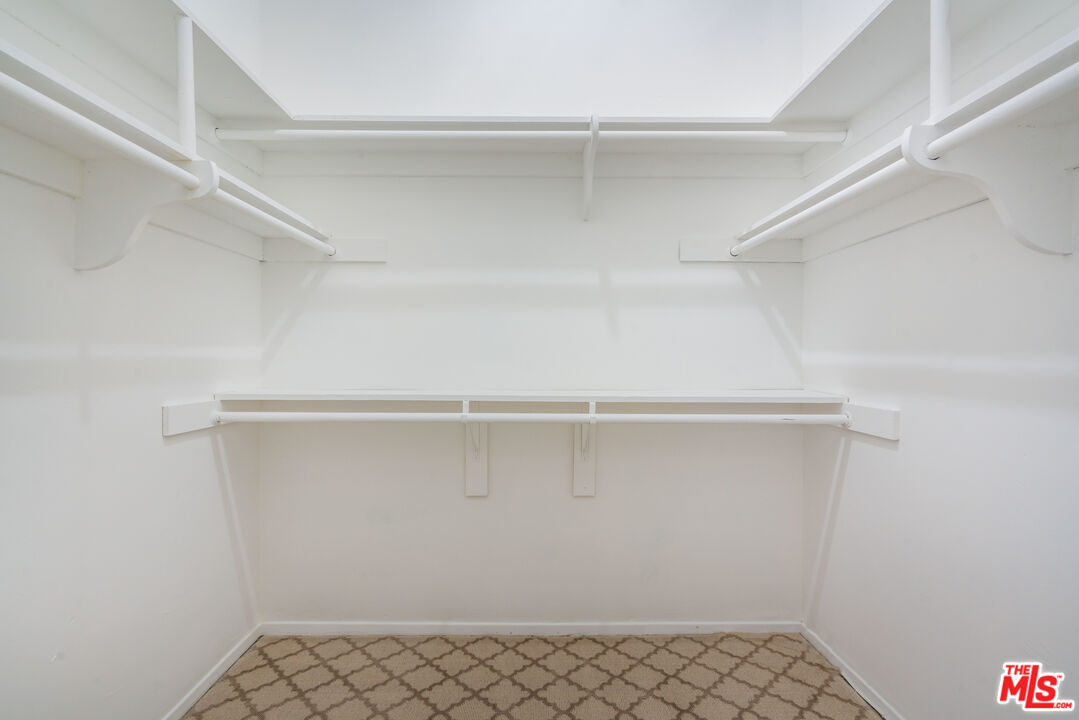 MLS #25548759 image #18