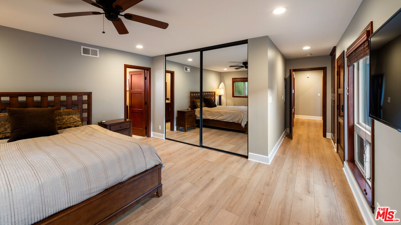 MLS #25548889 image #25