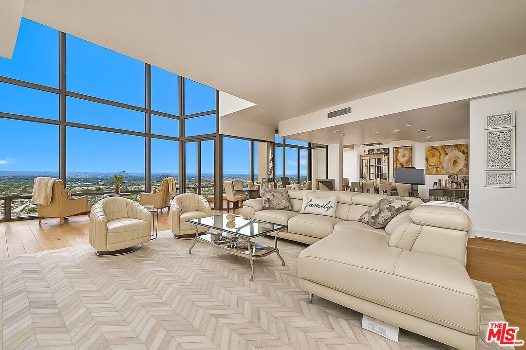 MLS #25549483 image #0