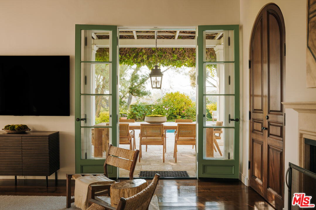 MLS #25549509 image #15