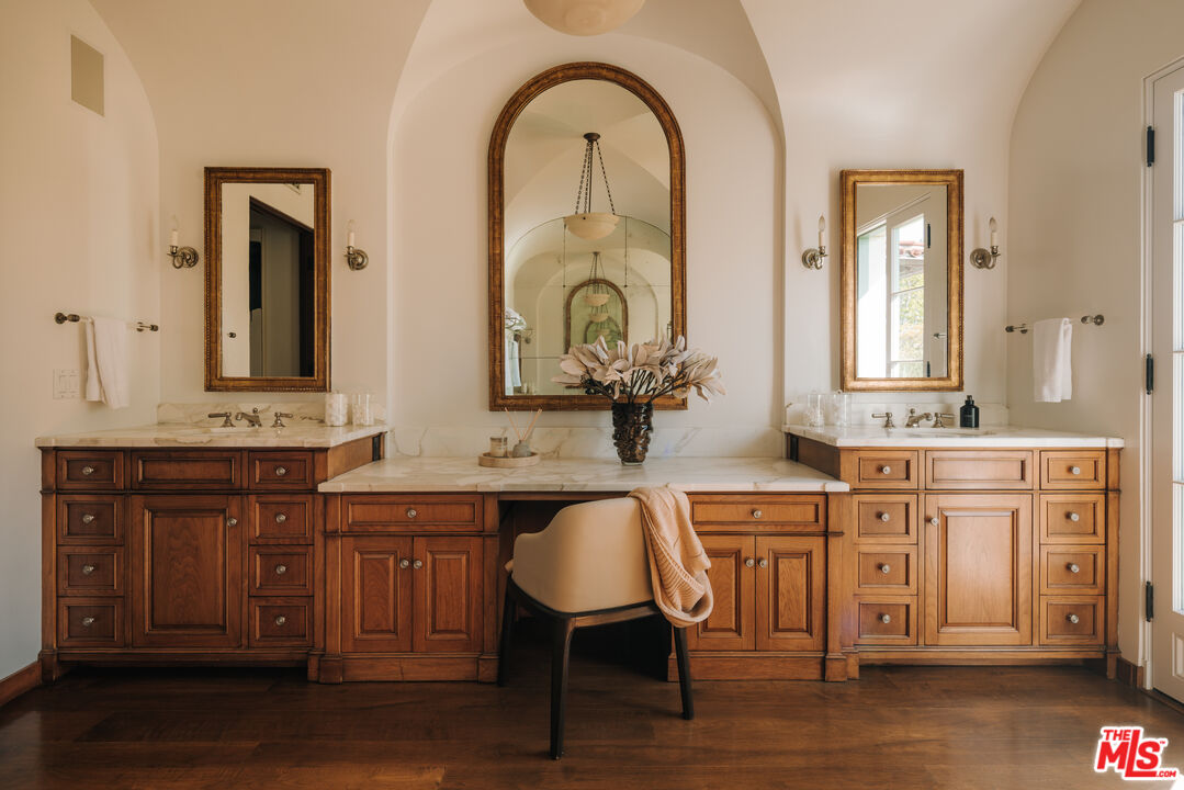 MLS #25549509 image #23