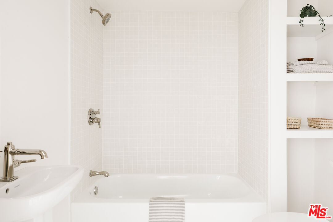 MLS #25549523 image #42