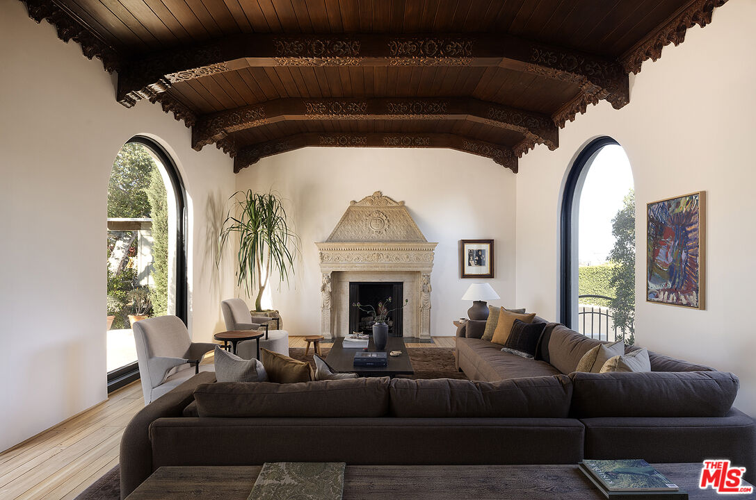 MLS #25549641 image #4