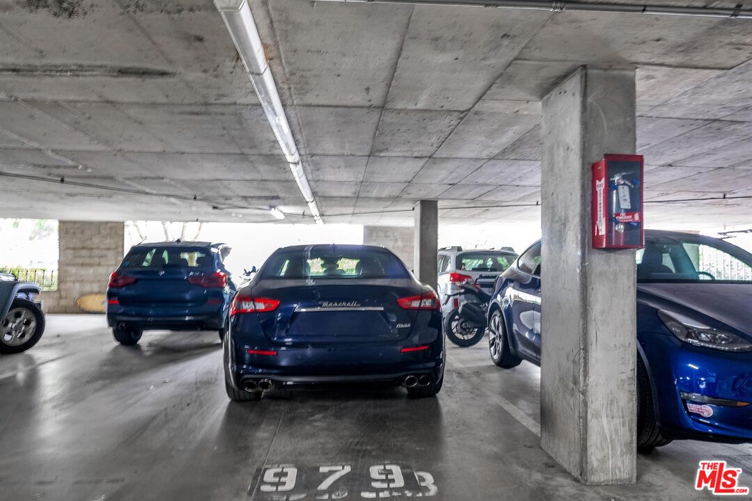 MLS #25549703 image #28