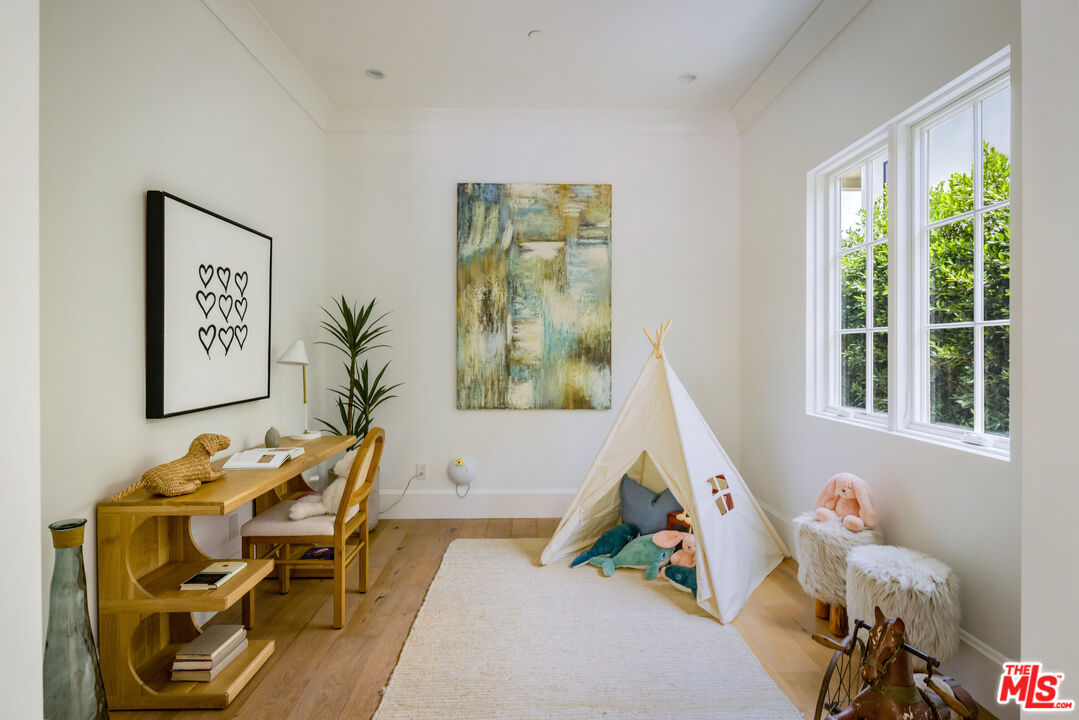 MLS #25549975 image #20