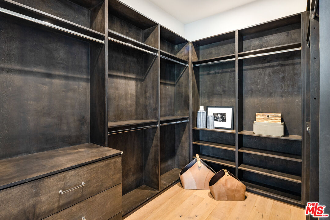 MLS #25549975 image #39