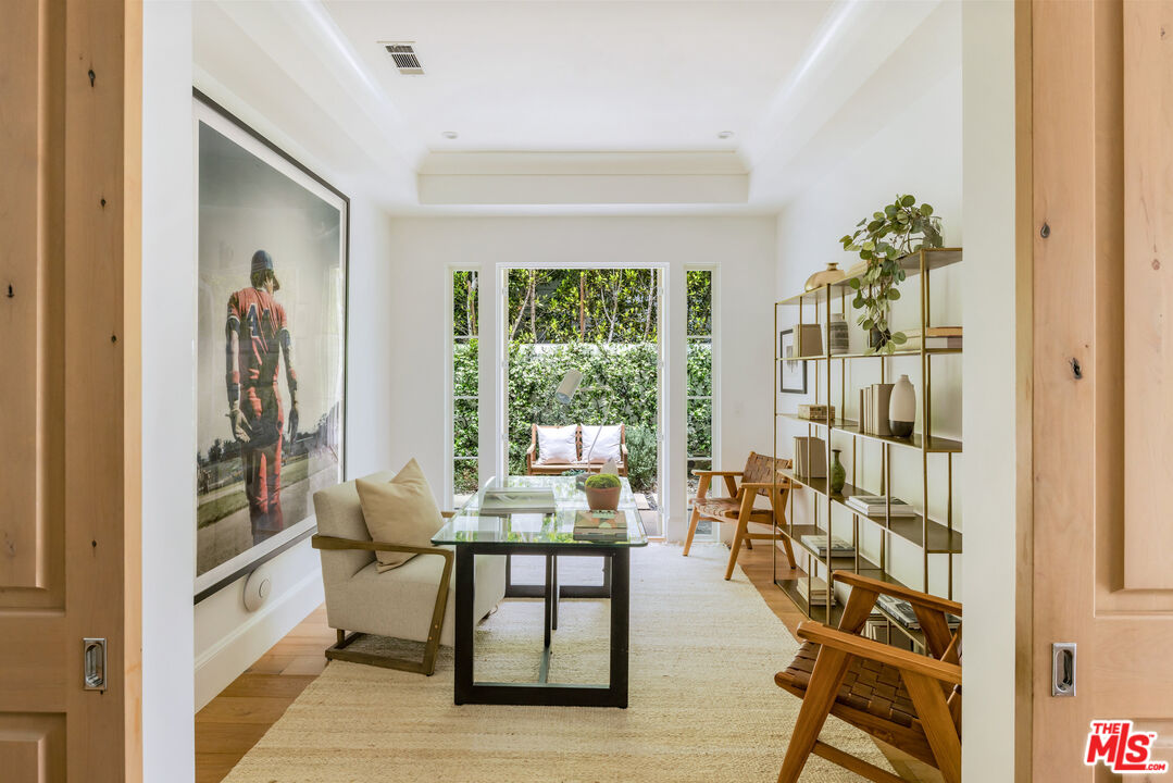 MLS #25549975 image #5