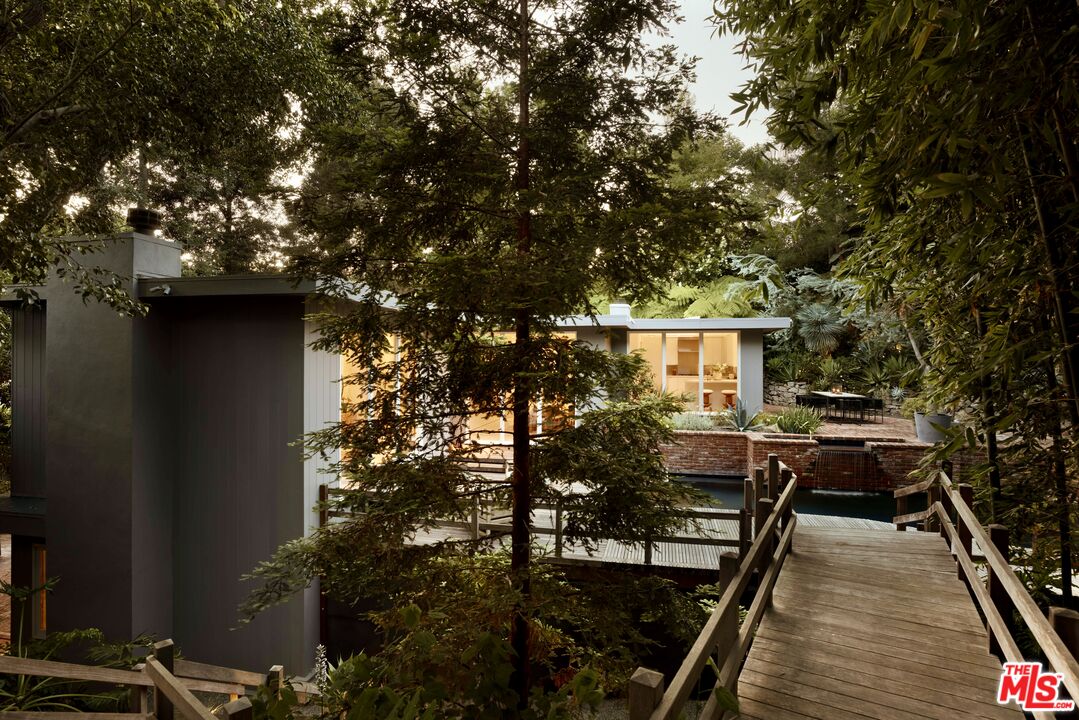 MLS #25550057 image #28