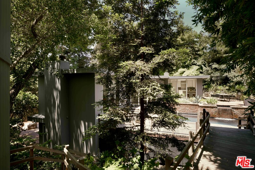 MLS #25550057 image #30