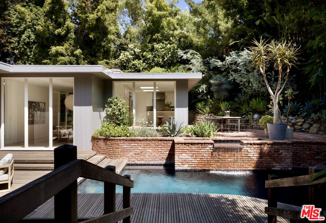 MLS #25550057 image #3