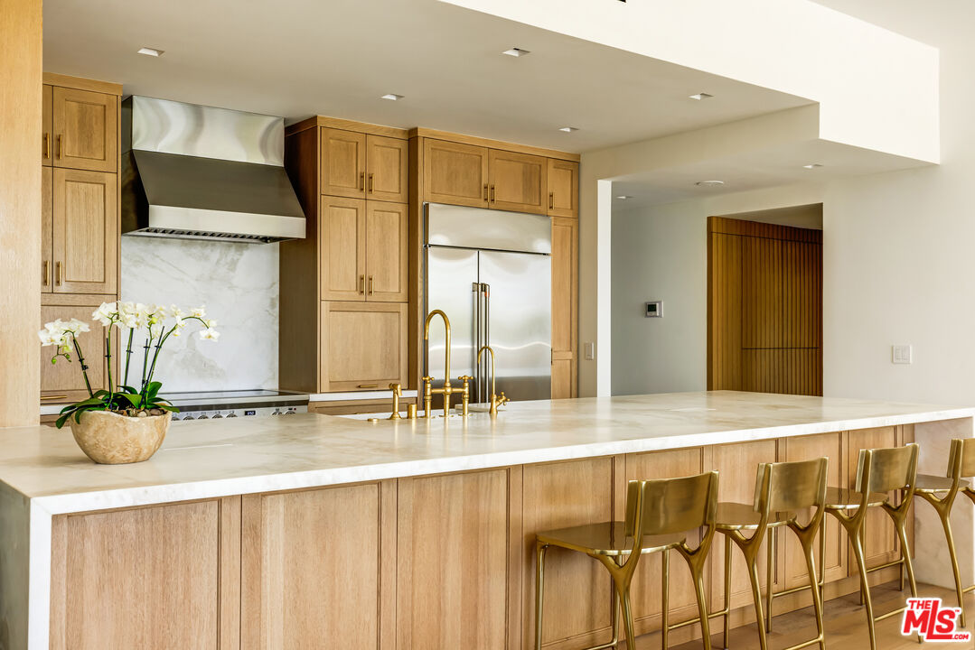 MLS #25550149 image #1