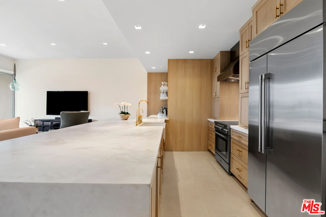 MLS #25550149 image #2