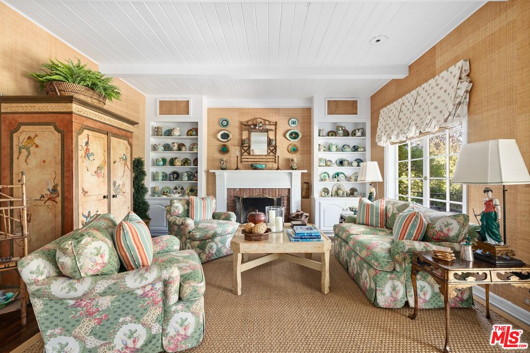 MLS #25550381 image #8