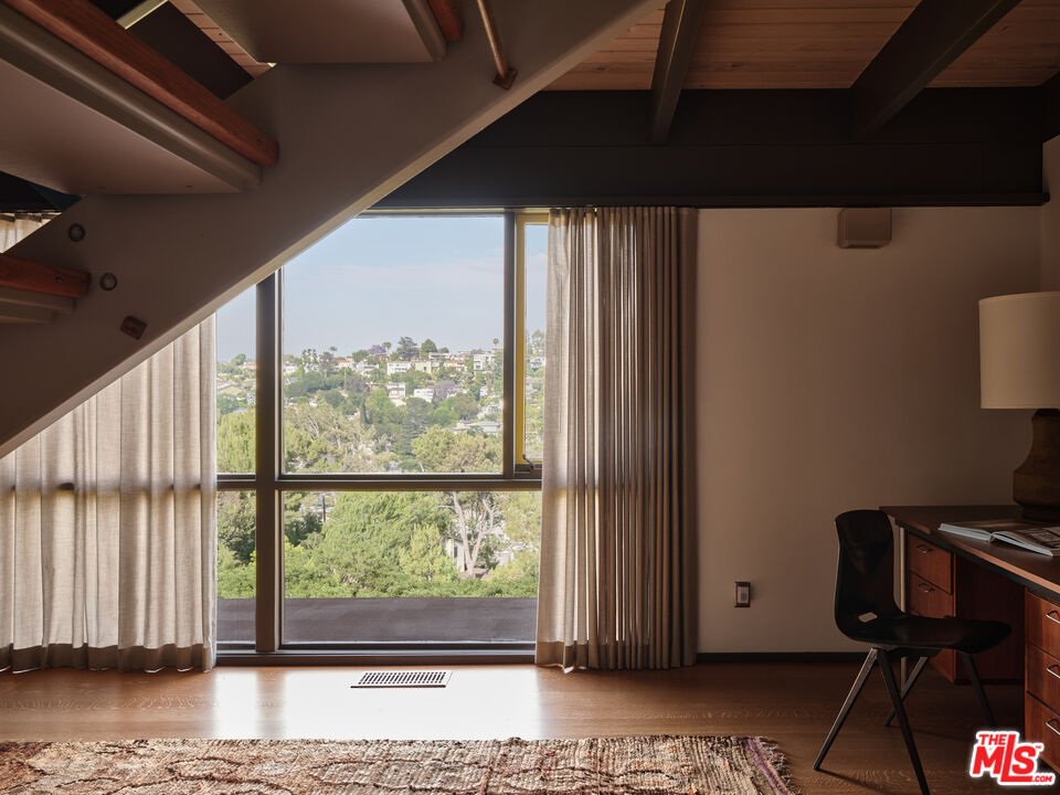 MLS #25550595 image #15