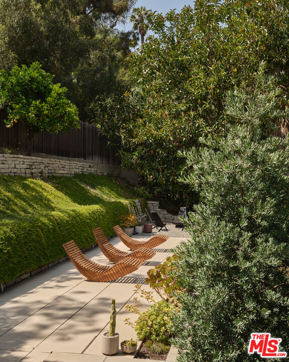 MLS #25550595 image #23