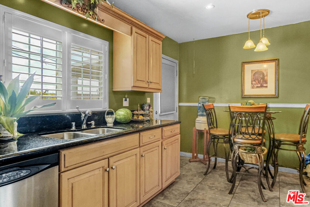 MLS #25550733 image #14