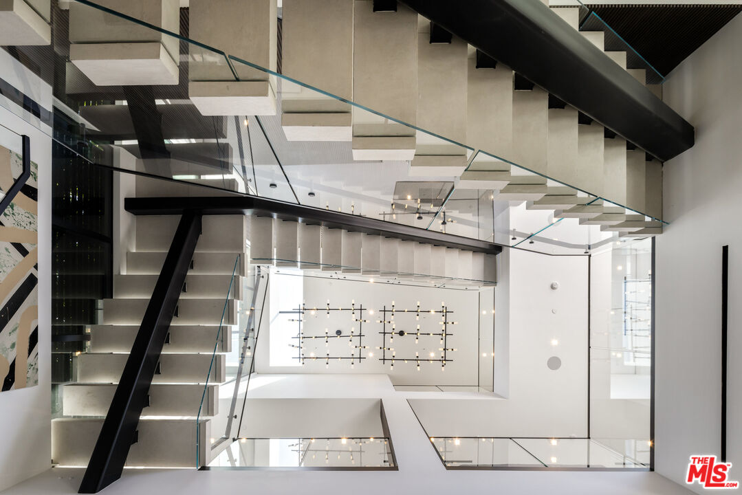 MLS #25551159 image #10