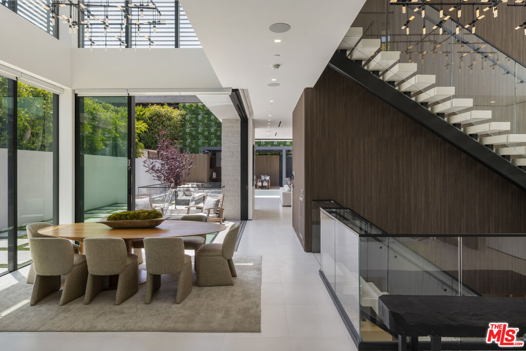 MLS #25551159 image #18