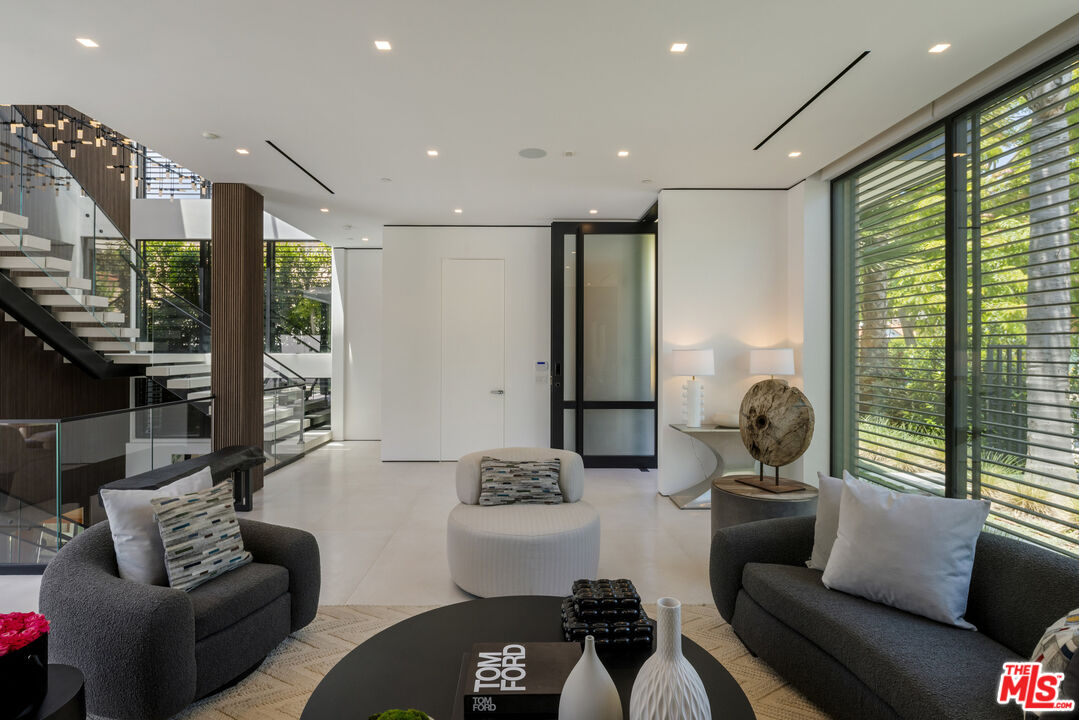 MLS #25551159 image #19