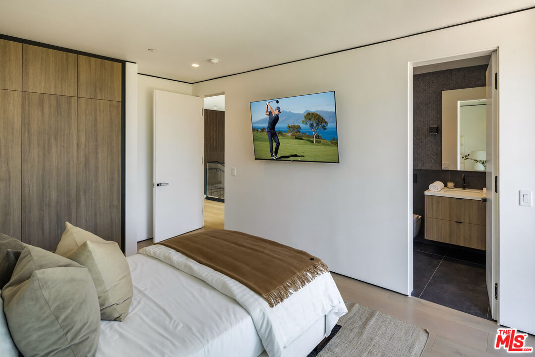 MLS #25551159 image #26