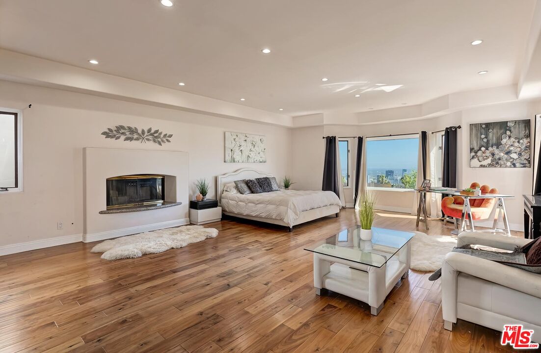 MLS #25551217 image #15