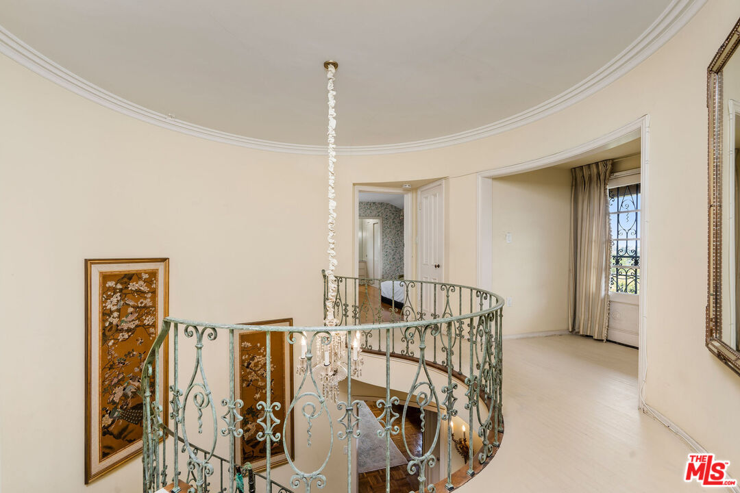 MLS #25551245 image #25