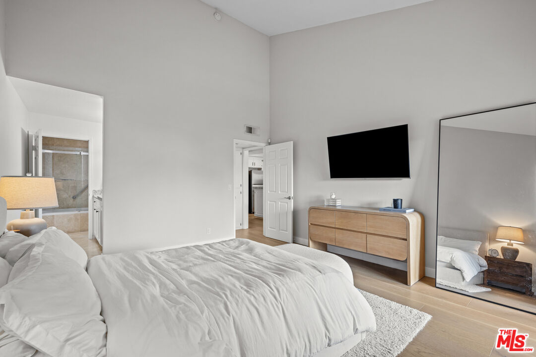 MLS #25551459 image #11