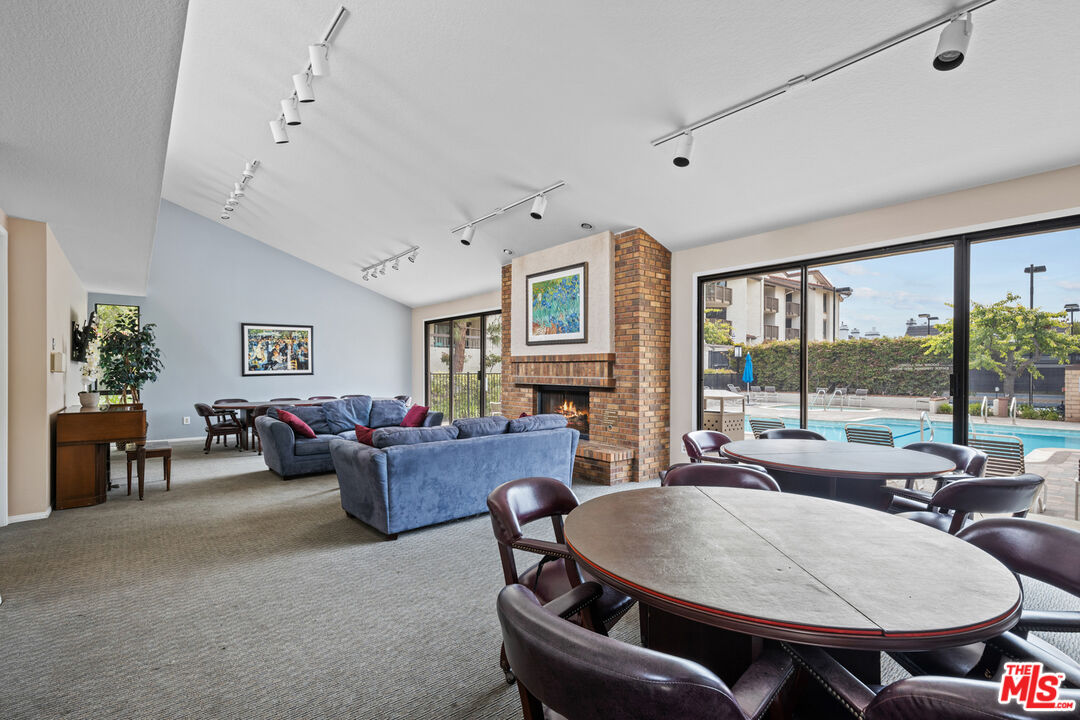 MLS #25551459 image #16