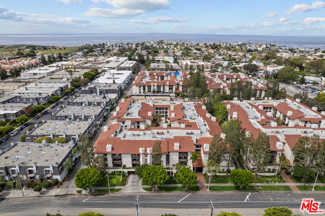 MLS #25551459 image #23