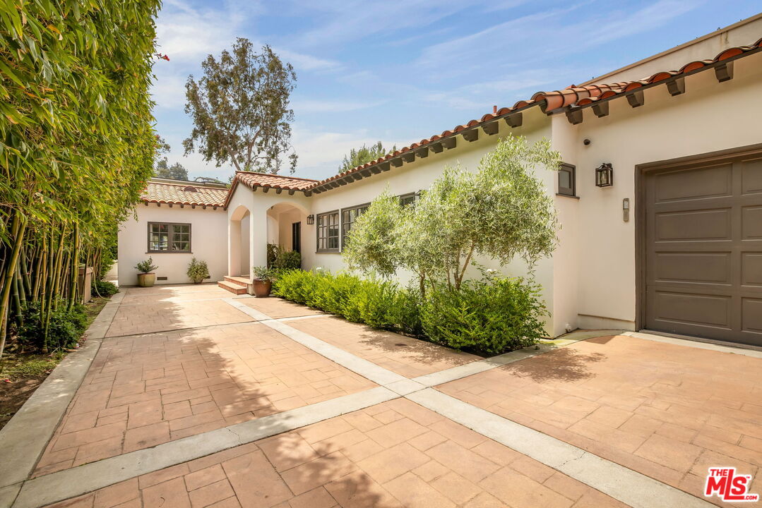 MLS #25551589 image #0