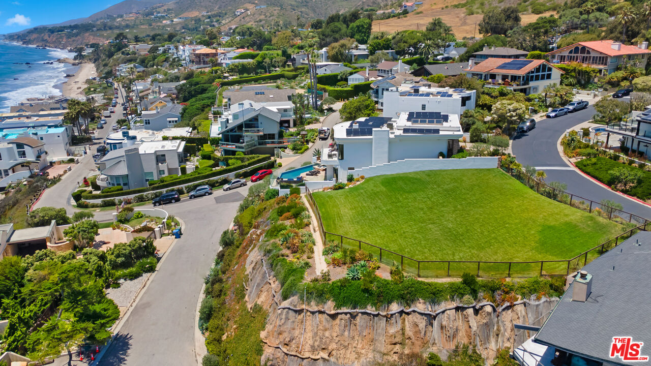 MLS #25551799 image #17