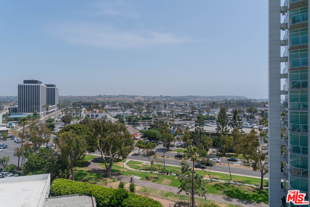 MLS #25551887 image #14