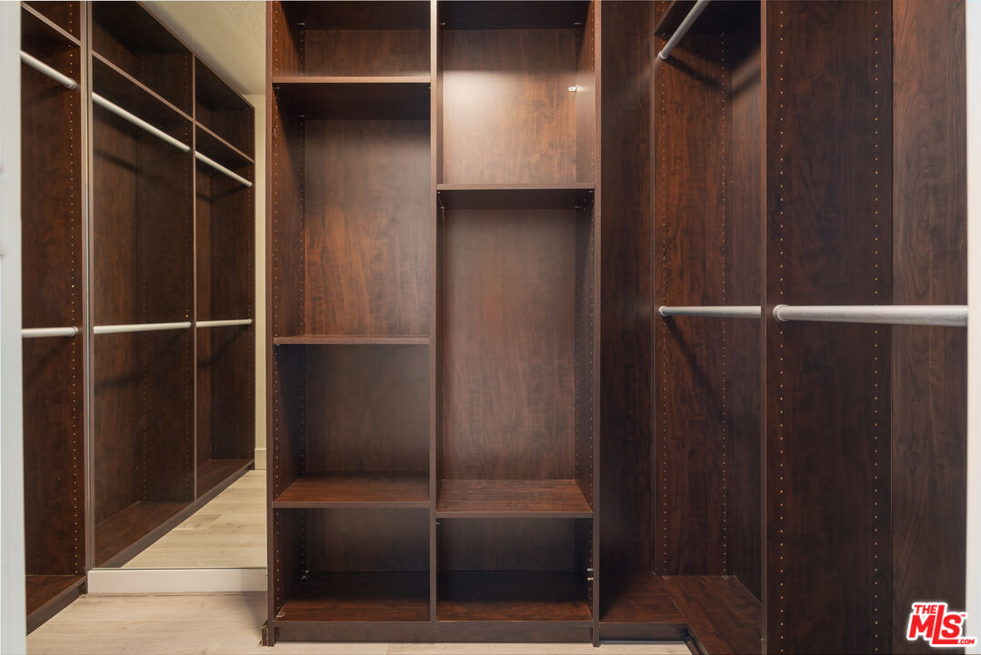 MLS #25551887 image #26