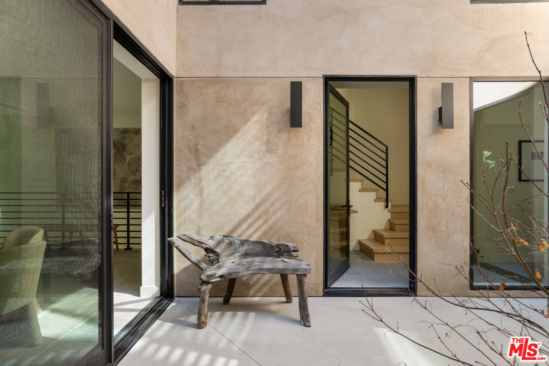 MLS #25551903 image #3