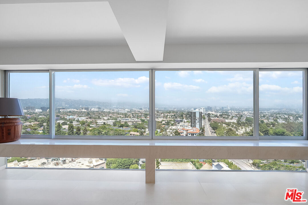 MLS #25552007 image #1