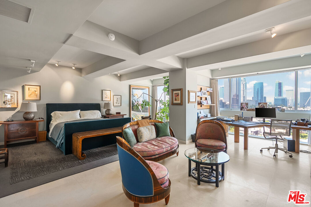 MLS #25552007 image #5