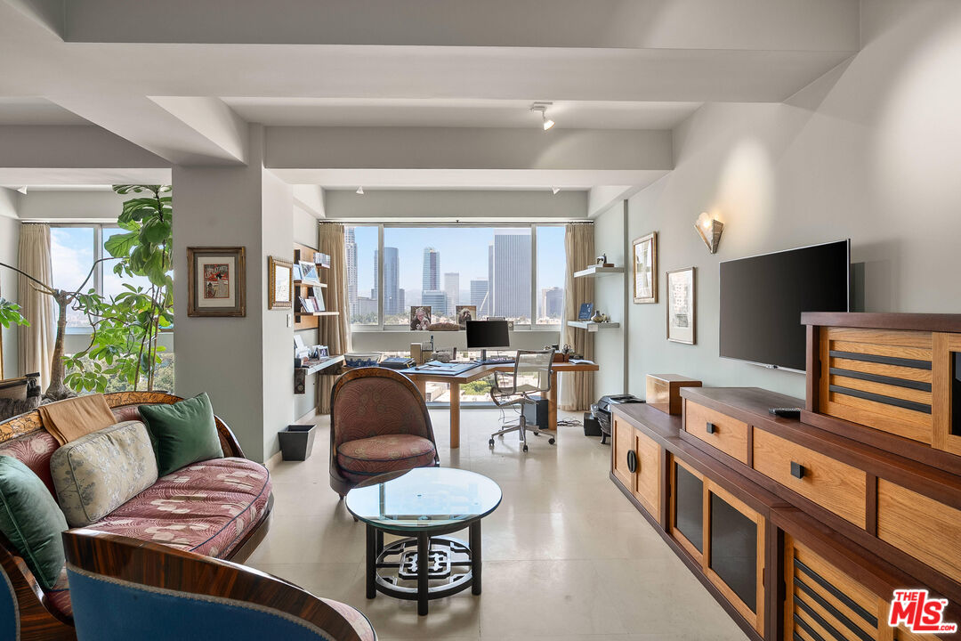 MLS #25552007 image #6