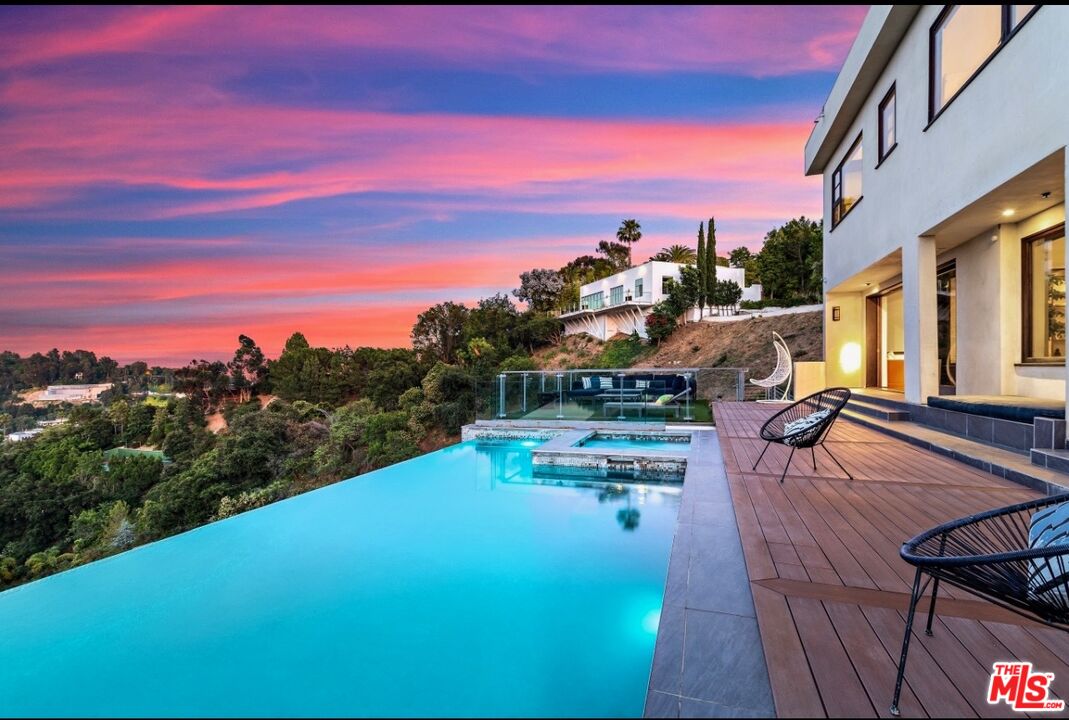 MLS #25552031 image #9