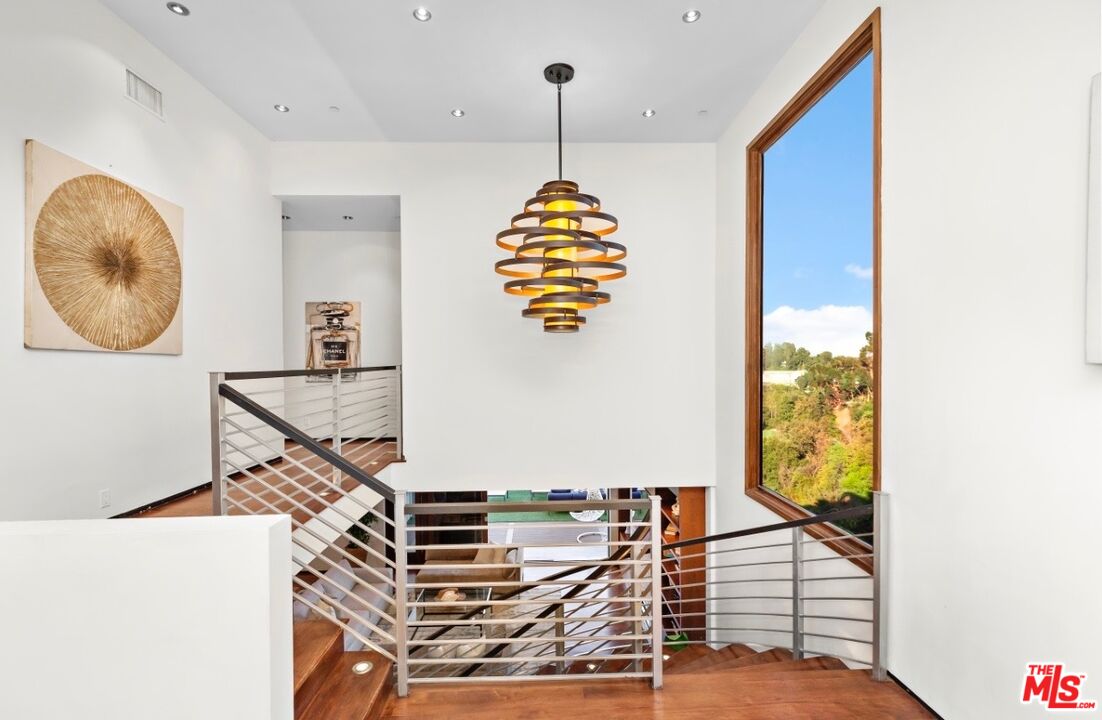 MLS #25552031 image #17