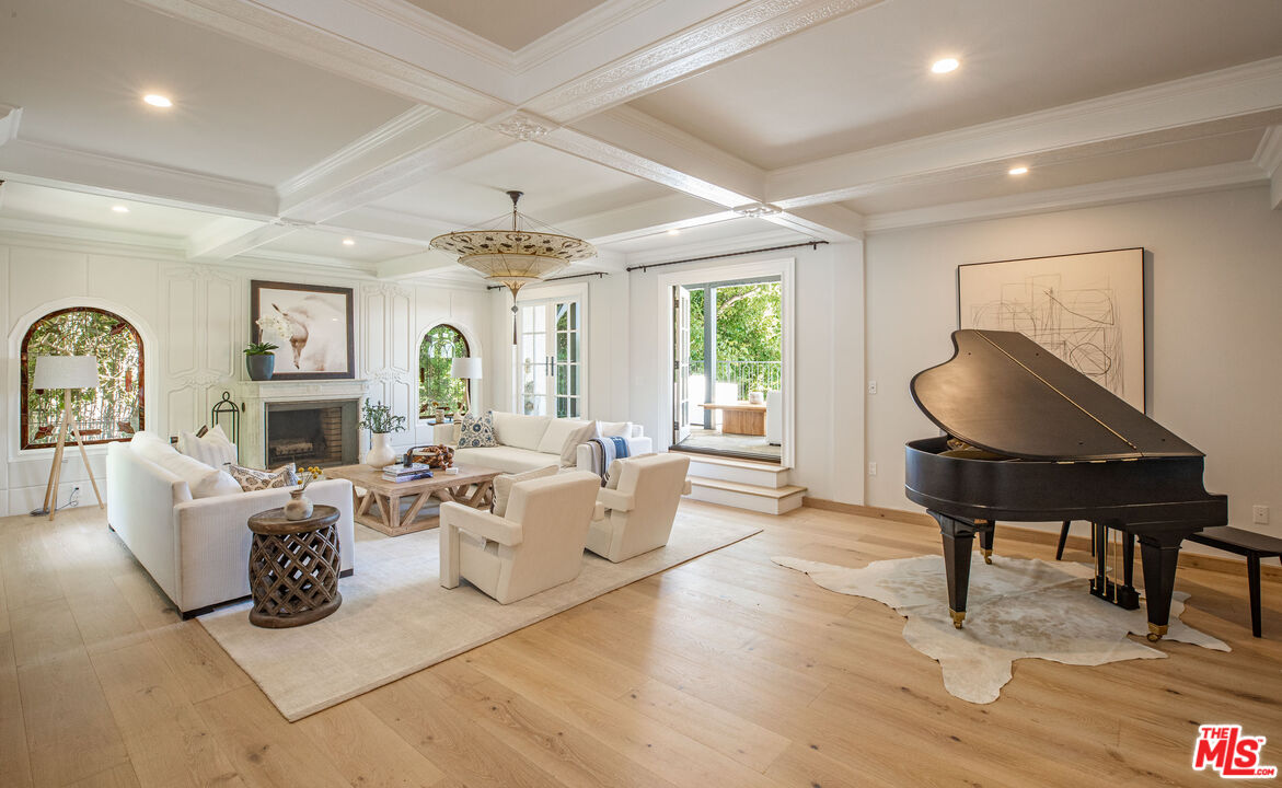 MLS #25552163 image #4