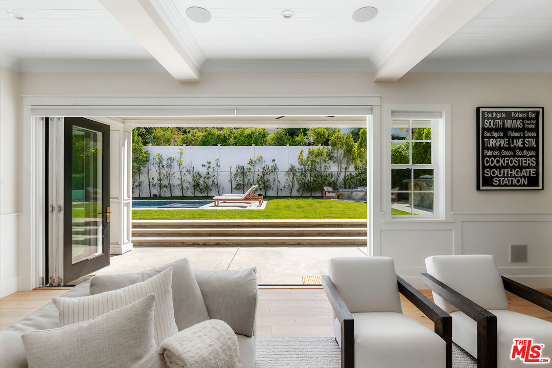 MLS #25552329 image #15