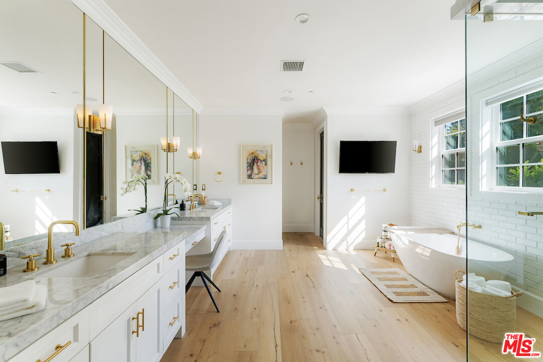 MLS #25552329 image #31