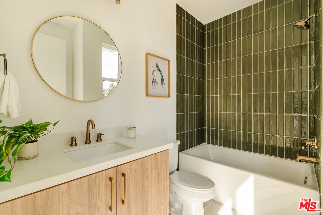 MLS #25552387 image #11