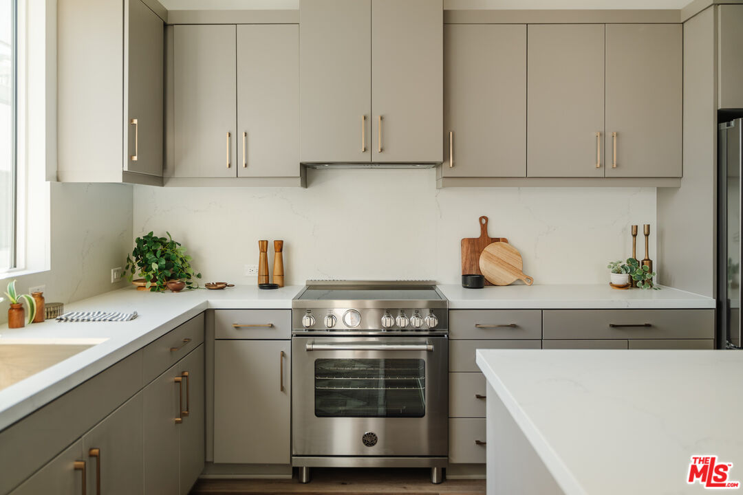 MLS #25552387 image #4