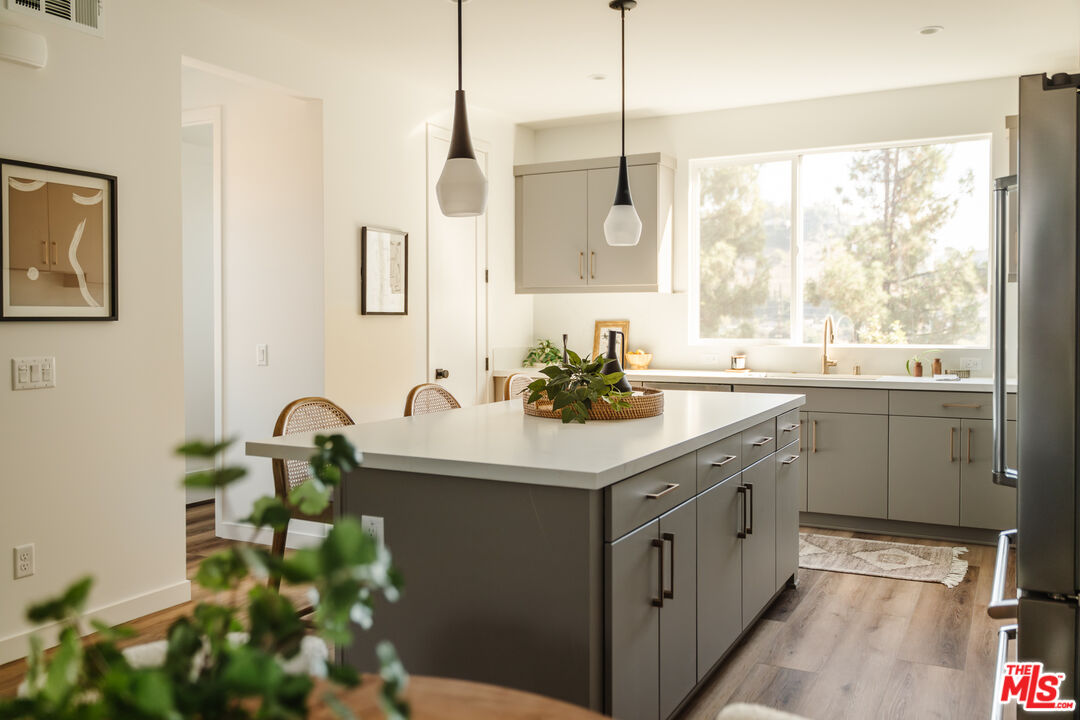 MLS #25552387 image #6